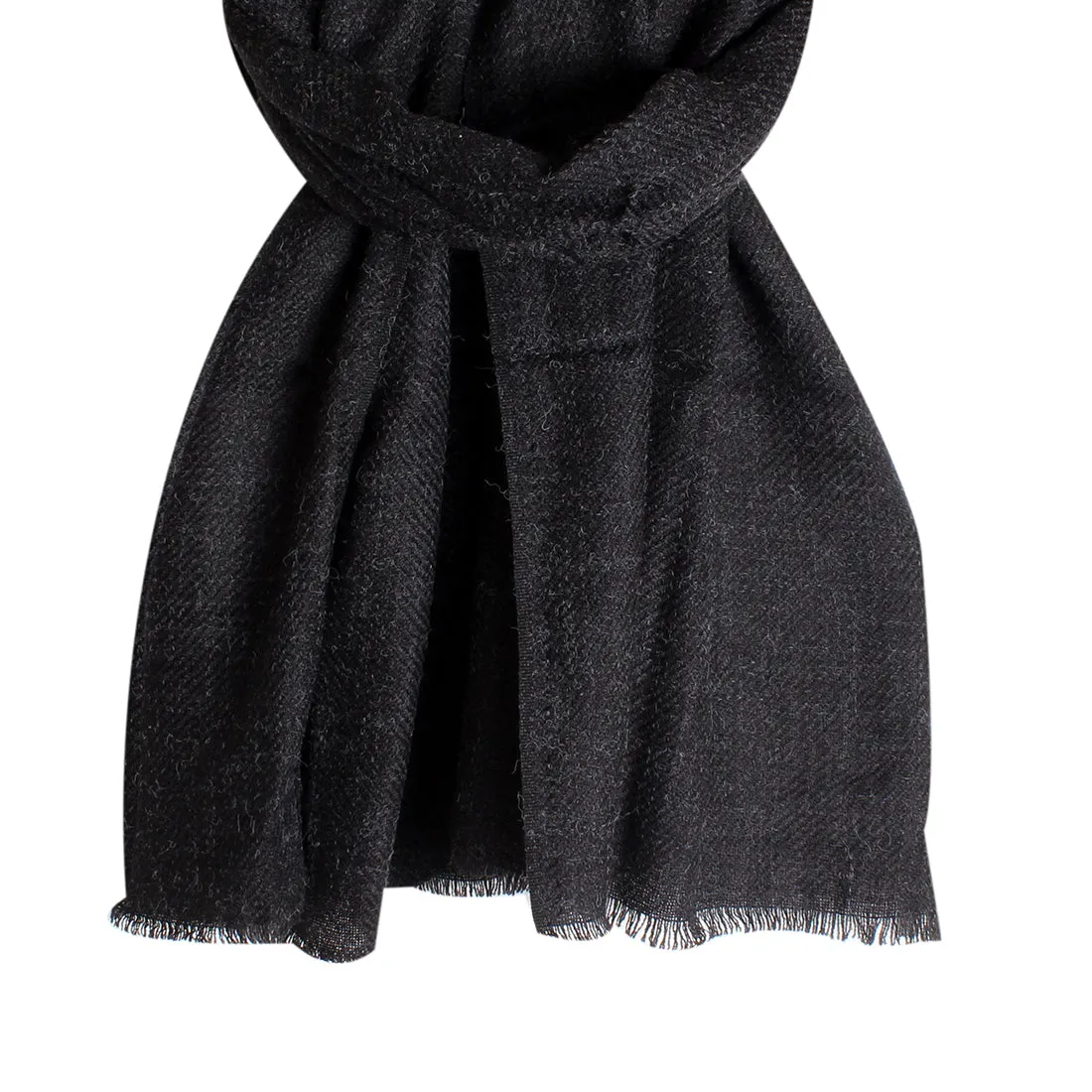 CONTEMPORARY SOLID BLACK WINTER SCARF