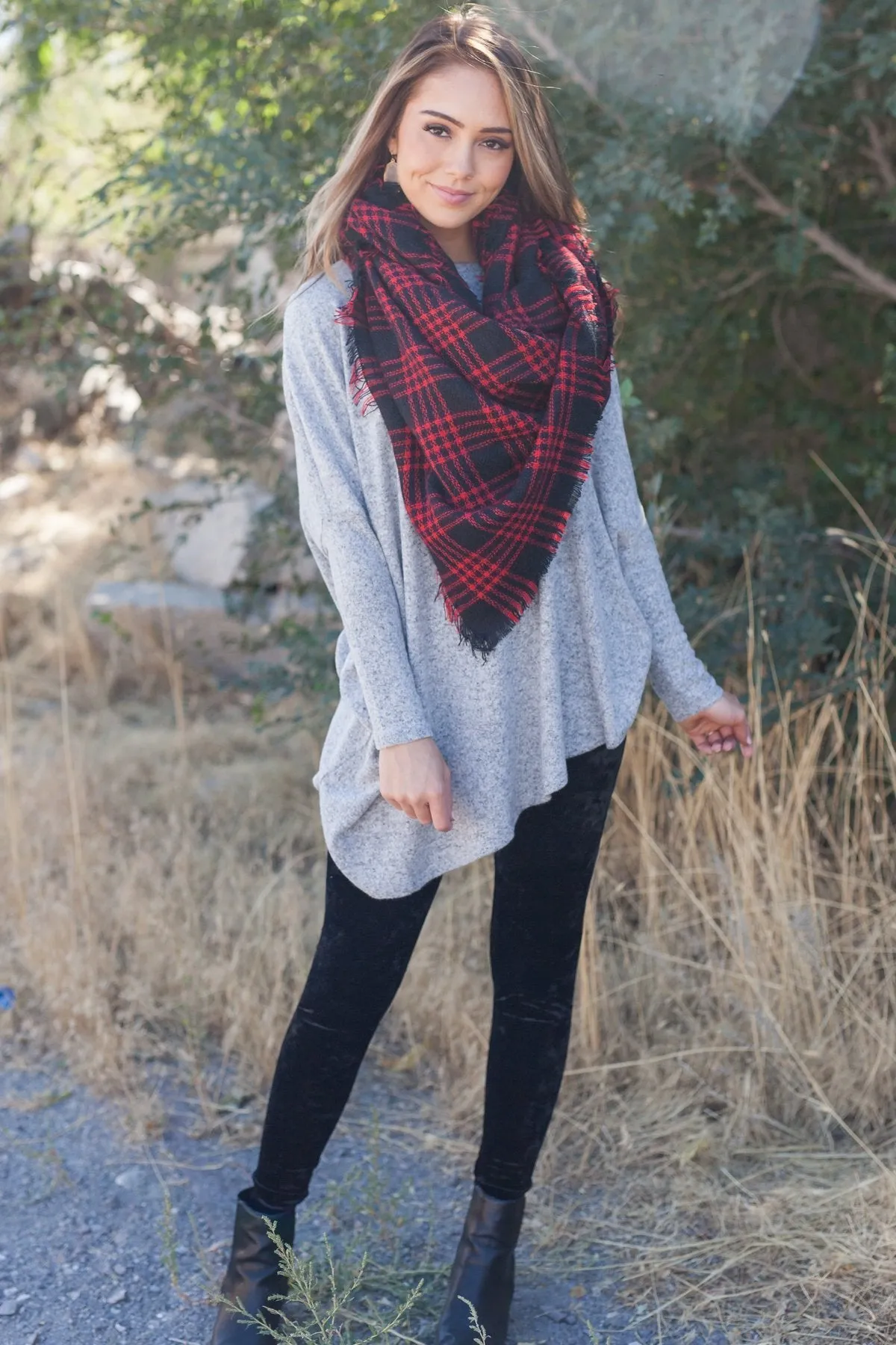 Frayed & Fringed Scarf In Red   Black